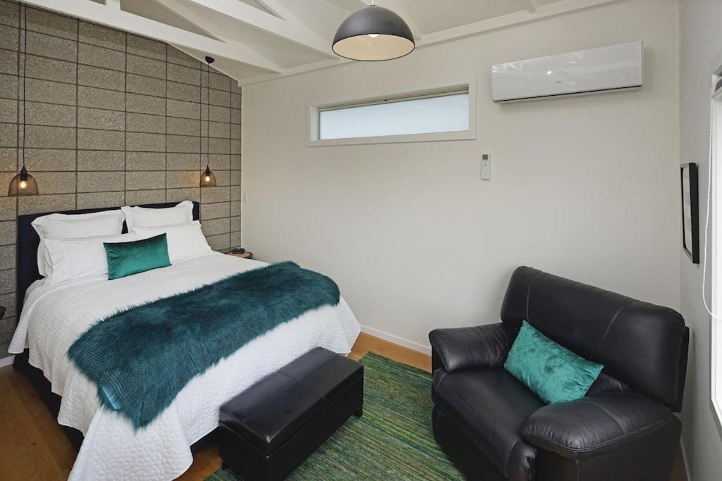 Fairview Unit 2 - Stay Waiheke Ostend Екстериор снимка
